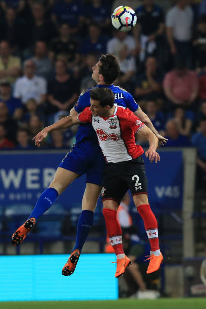 面对强敌的 面对强敌的